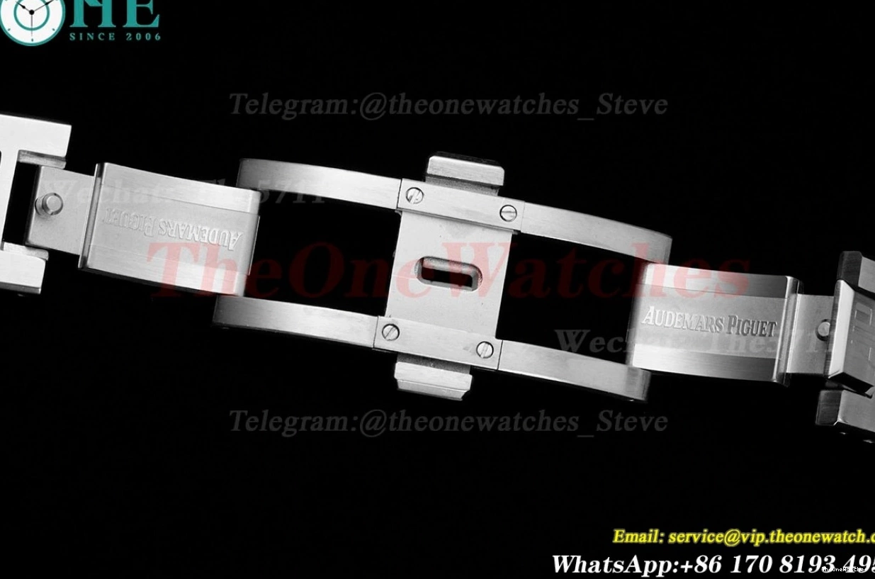 8F A5800 Oak 34mm Ladies SS SS 77350 Dial  Royal Blue 0316